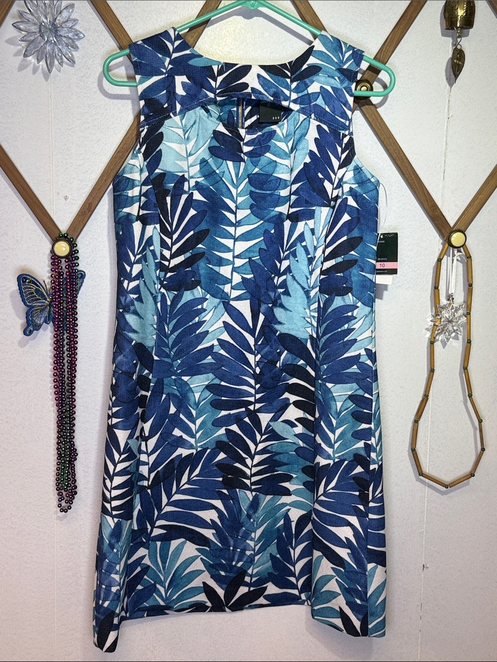 Gabby Skye Navy and Light Blue Leaf-Print Midi Dress